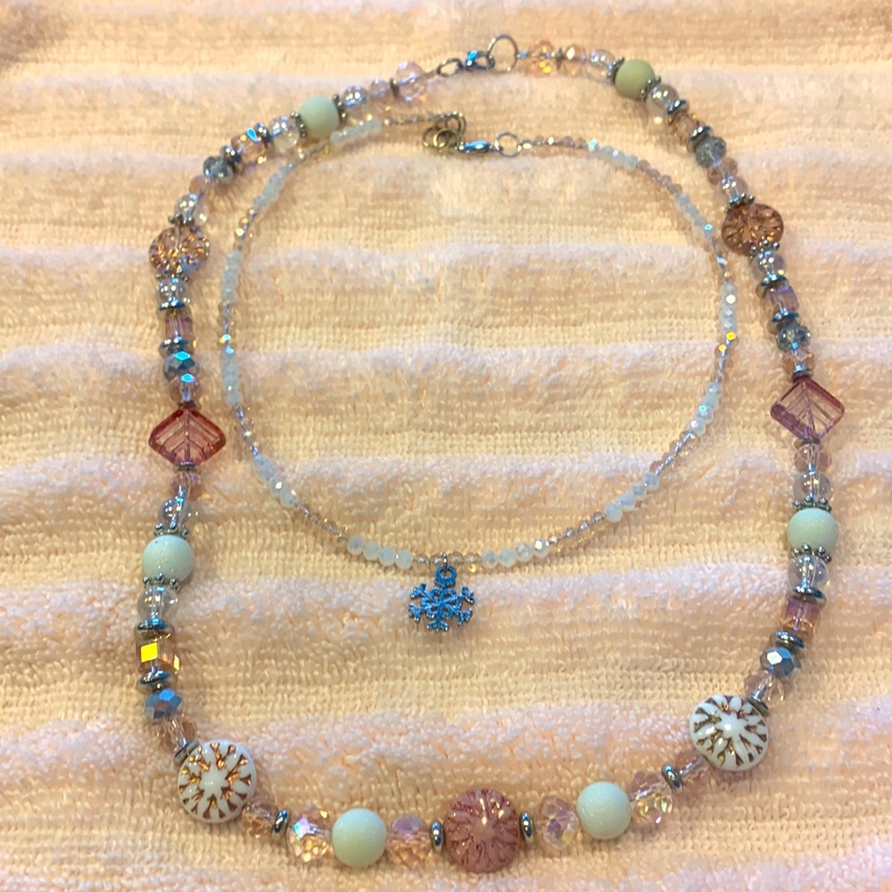 Hand made pink crystal necklace set